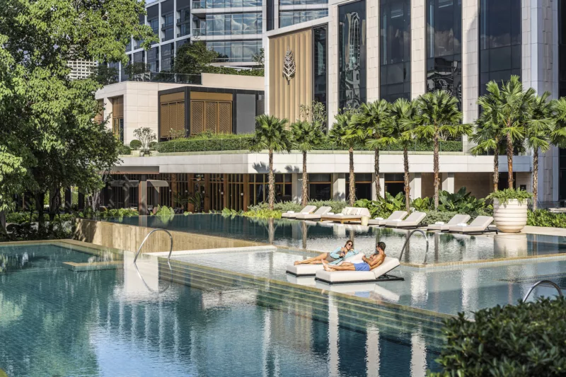 The Four Seasons Bangkok is nestled within a nine-acre urban oasis all within the heart of the city's bustling creative district.© Ken Seet/Four Seasons